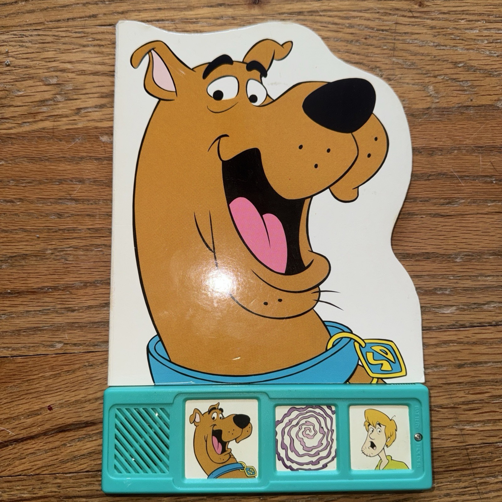 Vintage 2000s Scooby Doo Shaggy Scary Sound Children Book HC Works New Bat