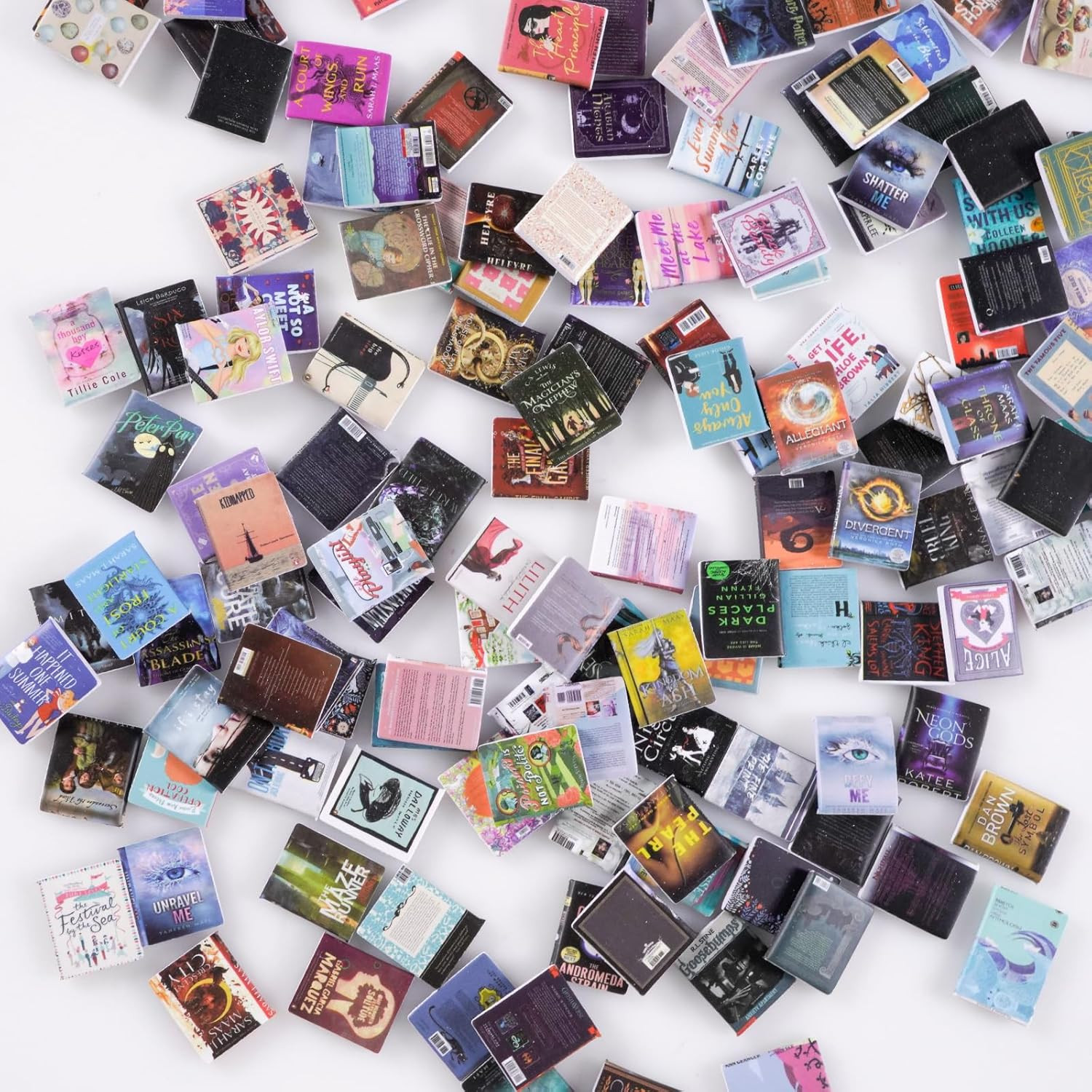 300 Pcs Mini Books Sets, Miniature Book Model for Anxiety Bookshelf, 1:12 Mini D