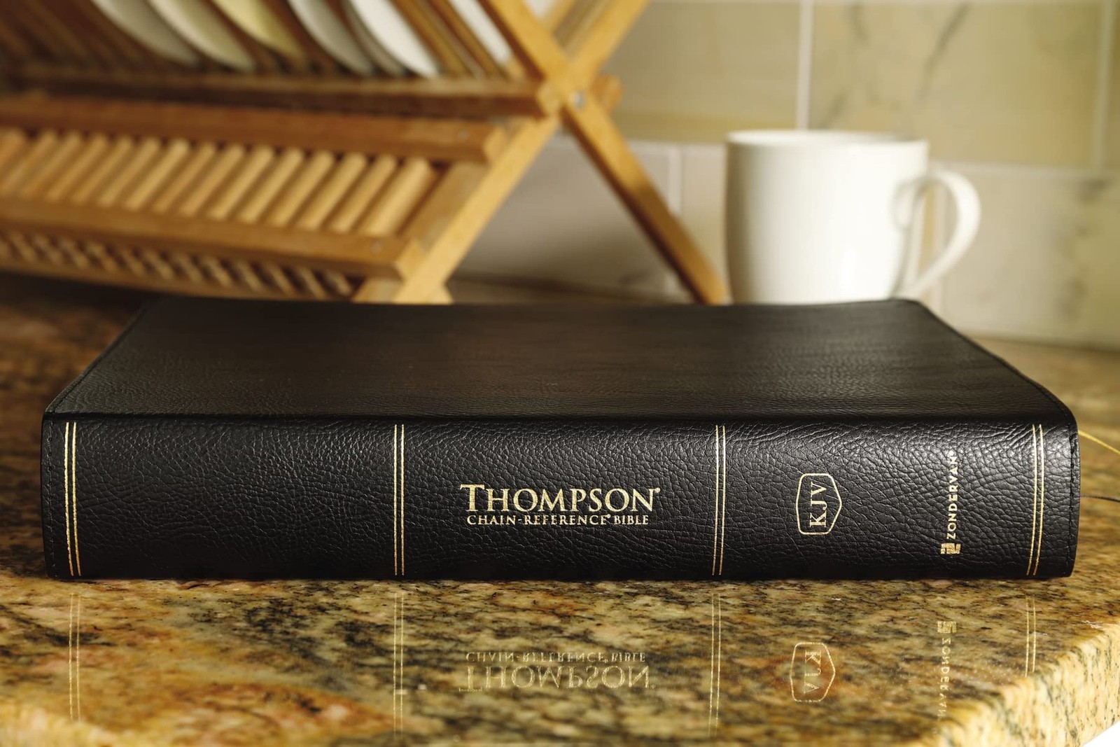 KJV, Thompson Chain-Reference Bible, Large Print, Bonded Leather, Black, Red …