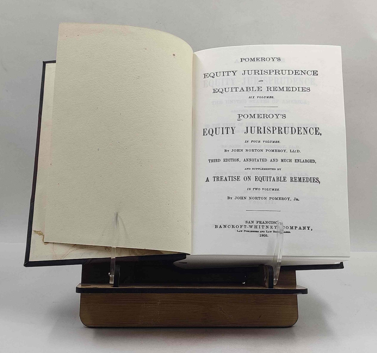 Pomeroy’S Equity Jurisprudence And Equitable Remedies [Leather Crafted]