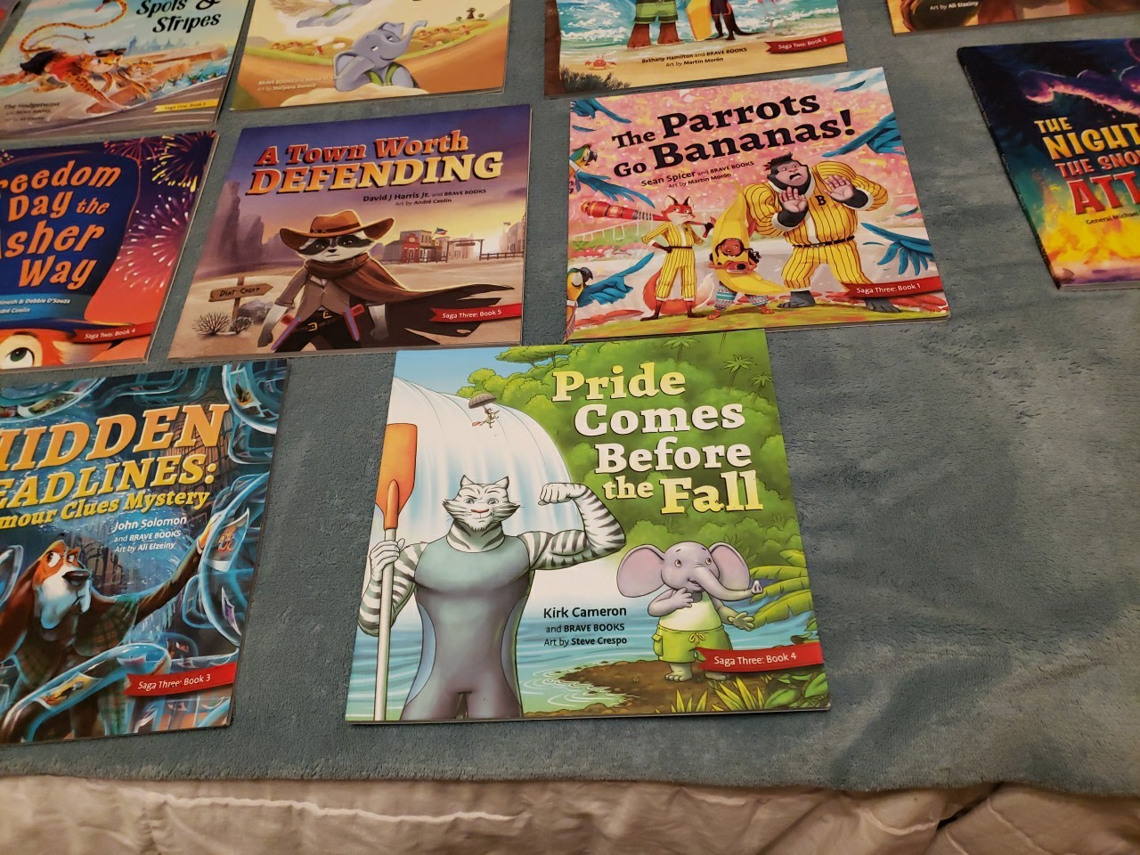 Lot of 17 Brave Books Mixed Saga 1 2 3