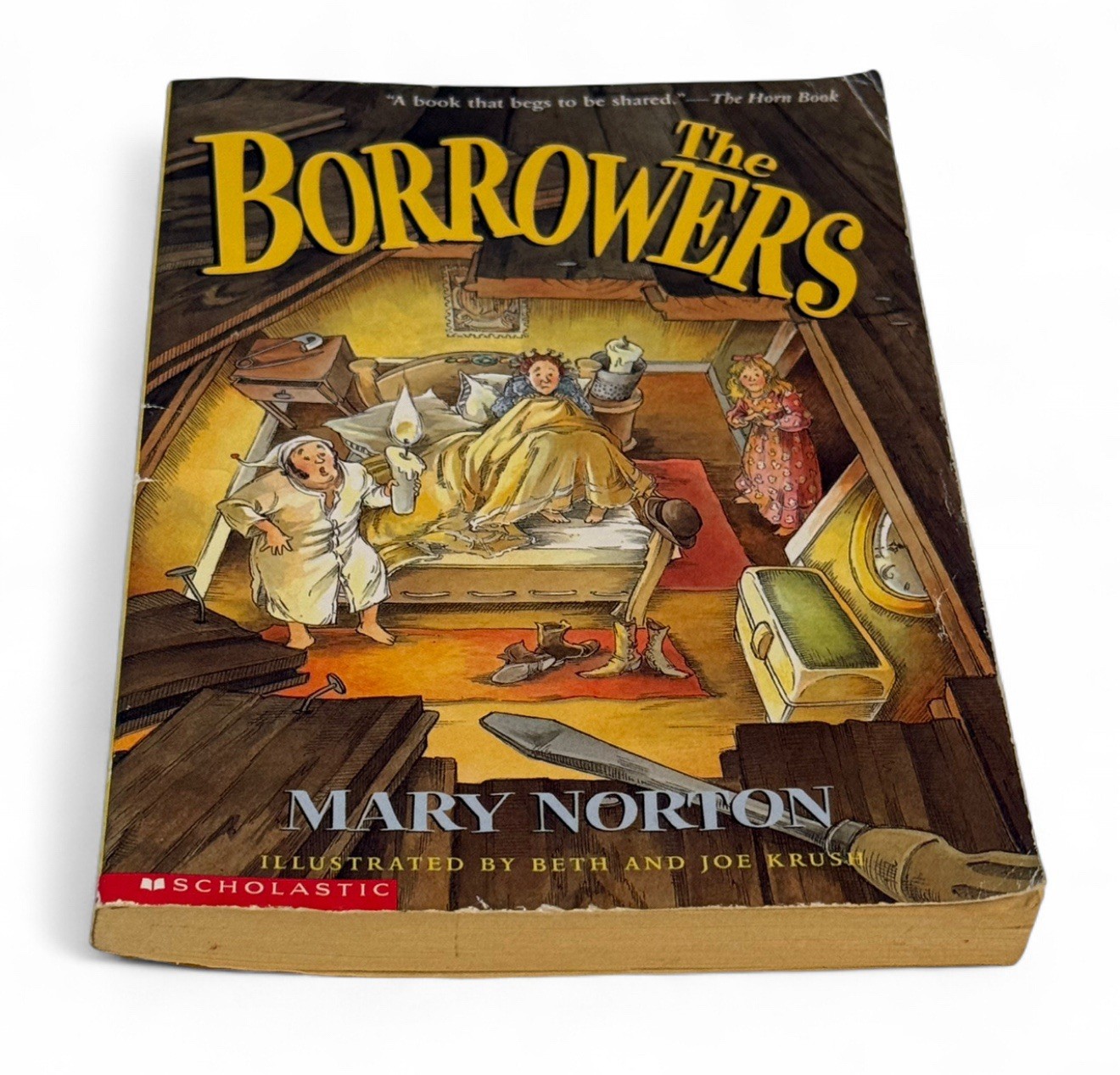 ADVENTURES OF THE BORROWERS BOOK Scholastic Fast Next Day Shipping Paper Back