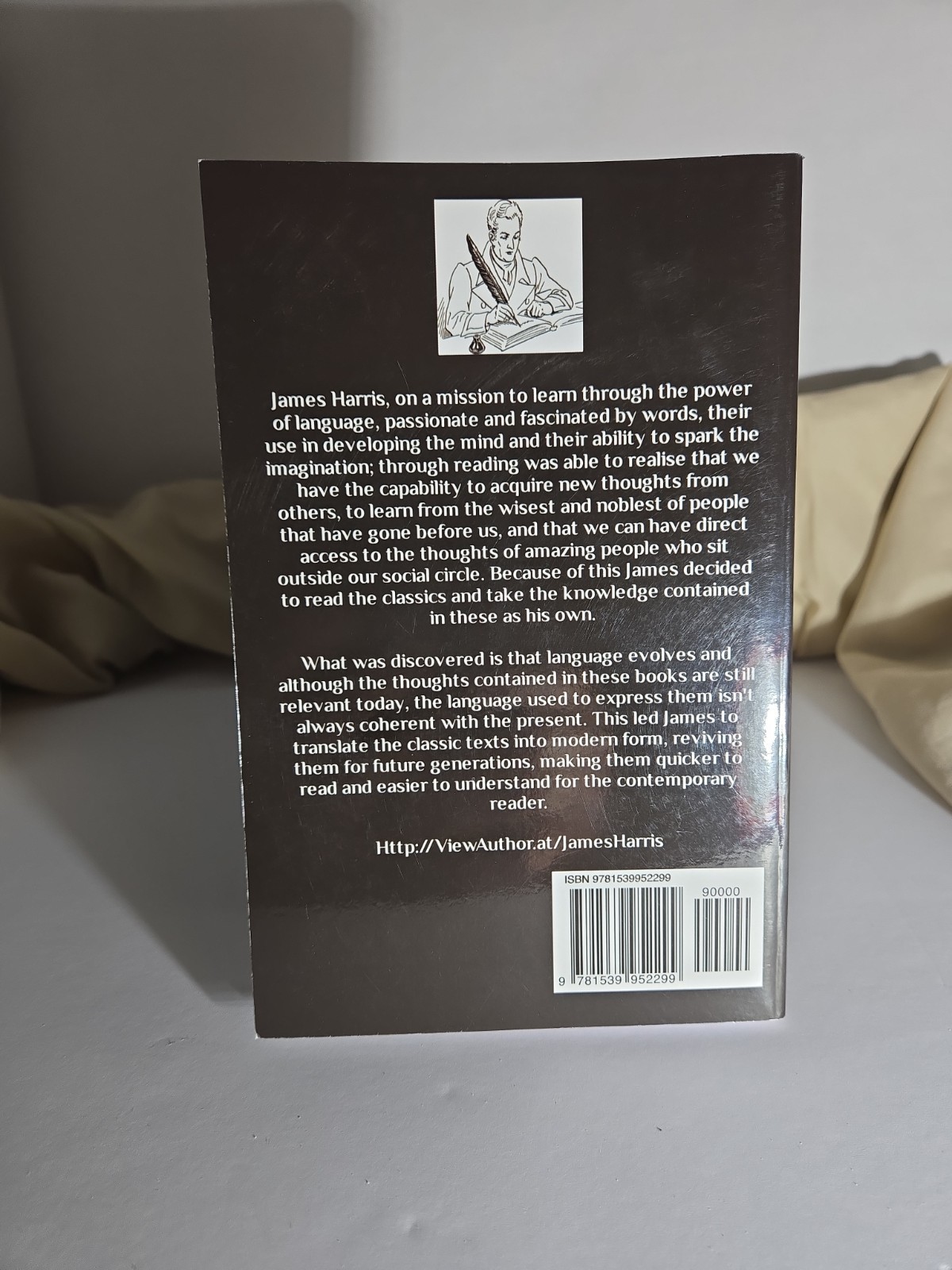 Meditations: Marcus Aurelius Adapted for the Contemporary Reader By James Harris