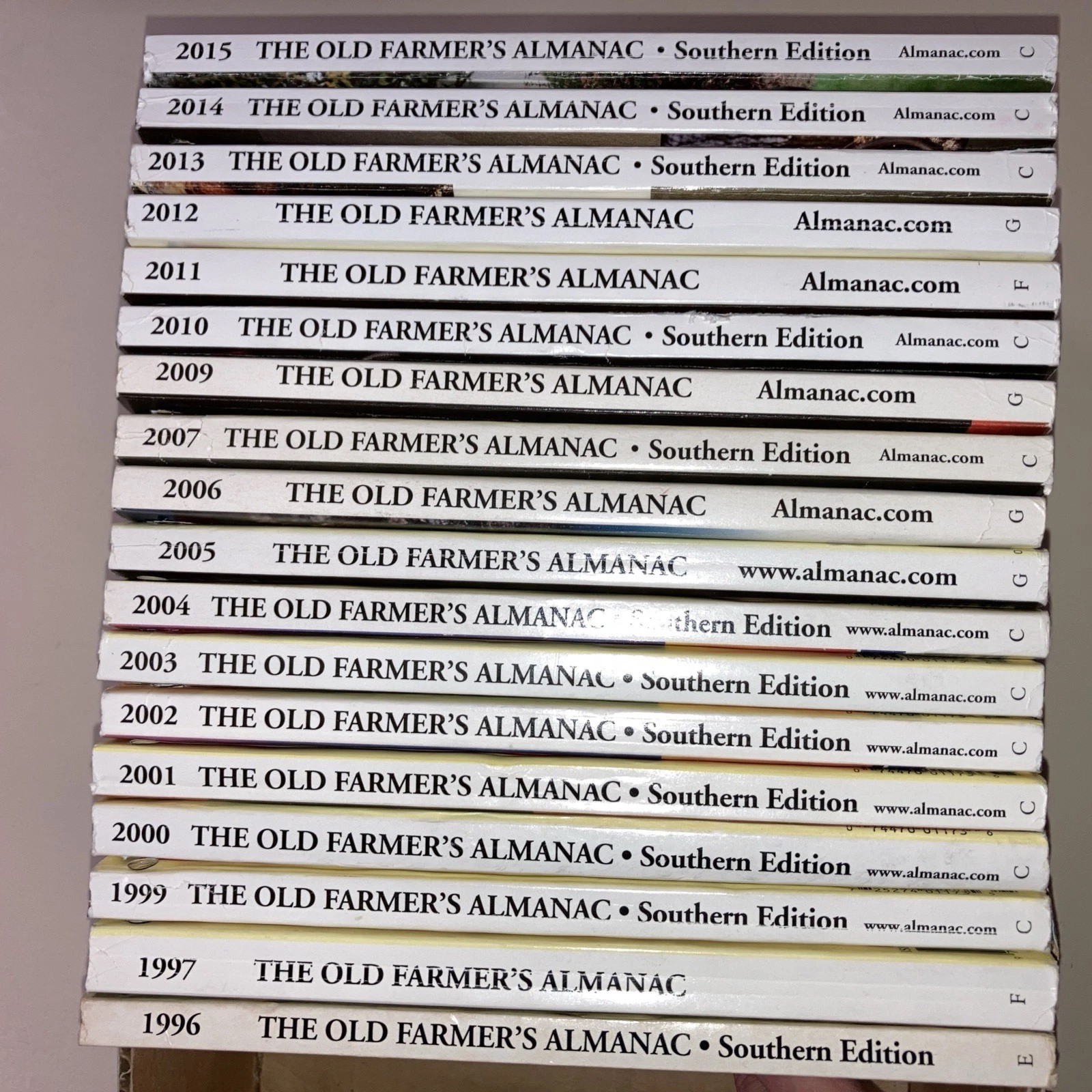 Old Farmer’s Almanac lot of 18 years SC Robert Thomas Weather & Southern Edition