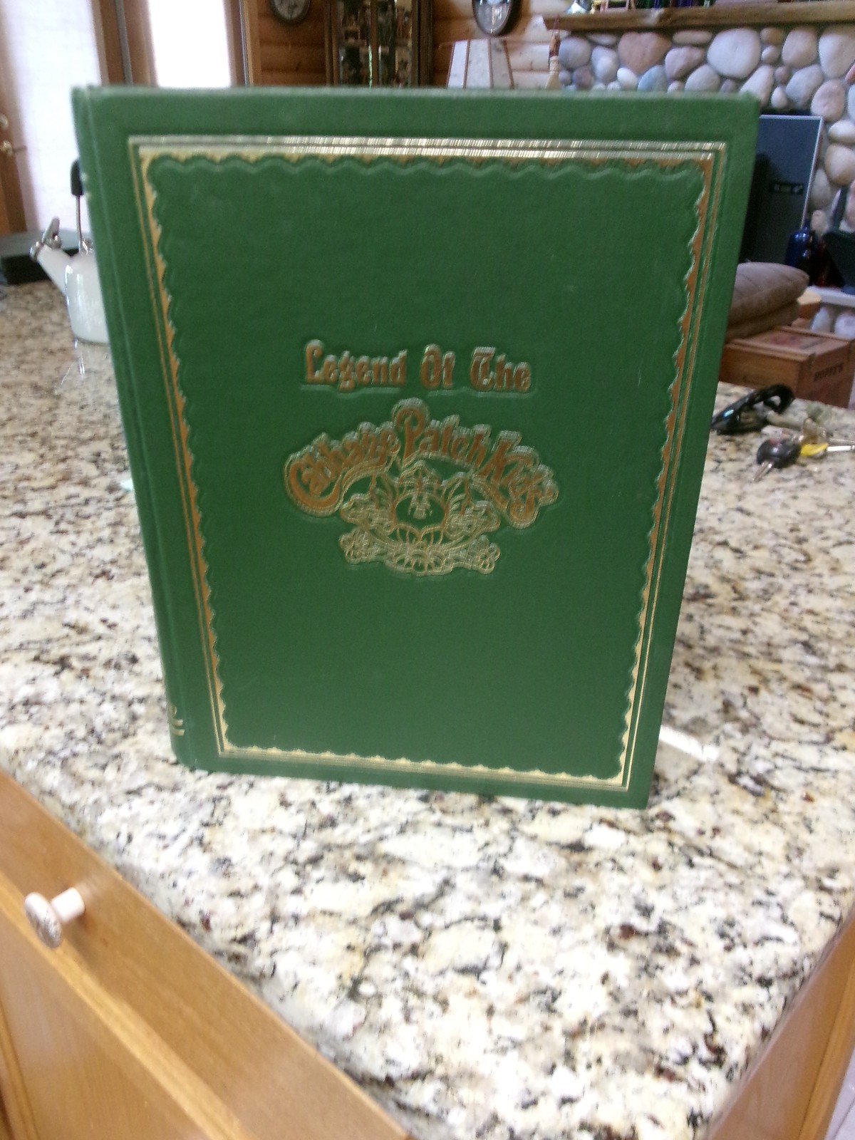 Legend Of The Cabbage Patch Kids Book 1984 256 pages Green cover FIRST EDITION