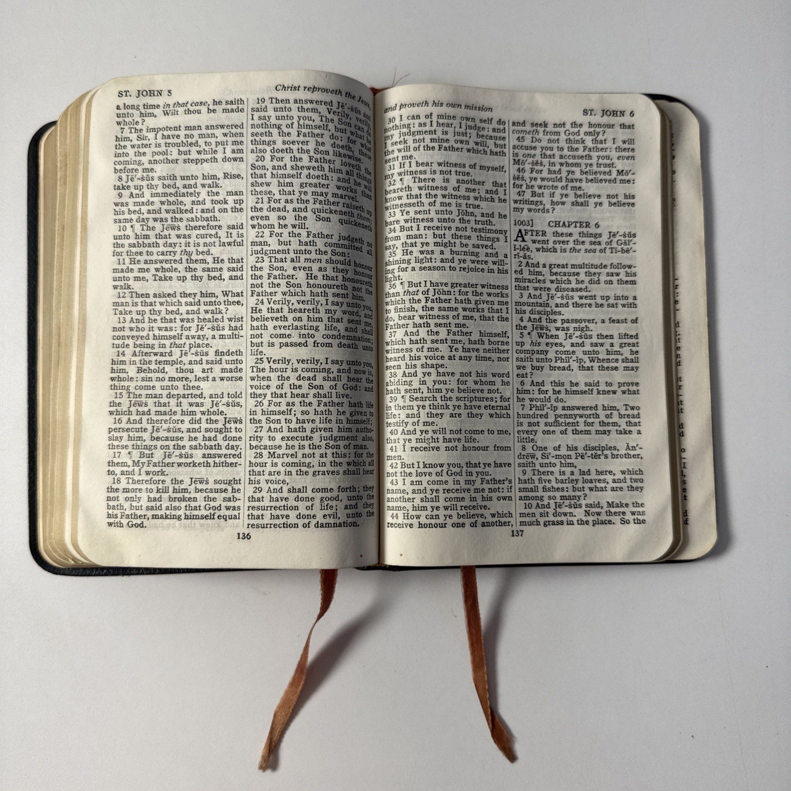 Vintage Oxford University Press Blue Gray Leather KJV Bible