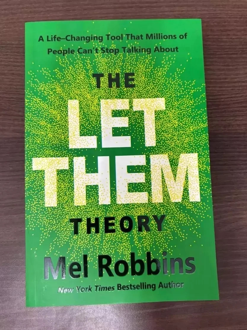 Perfect Book Gift for Christmas – The Let Them Theory, Paperback