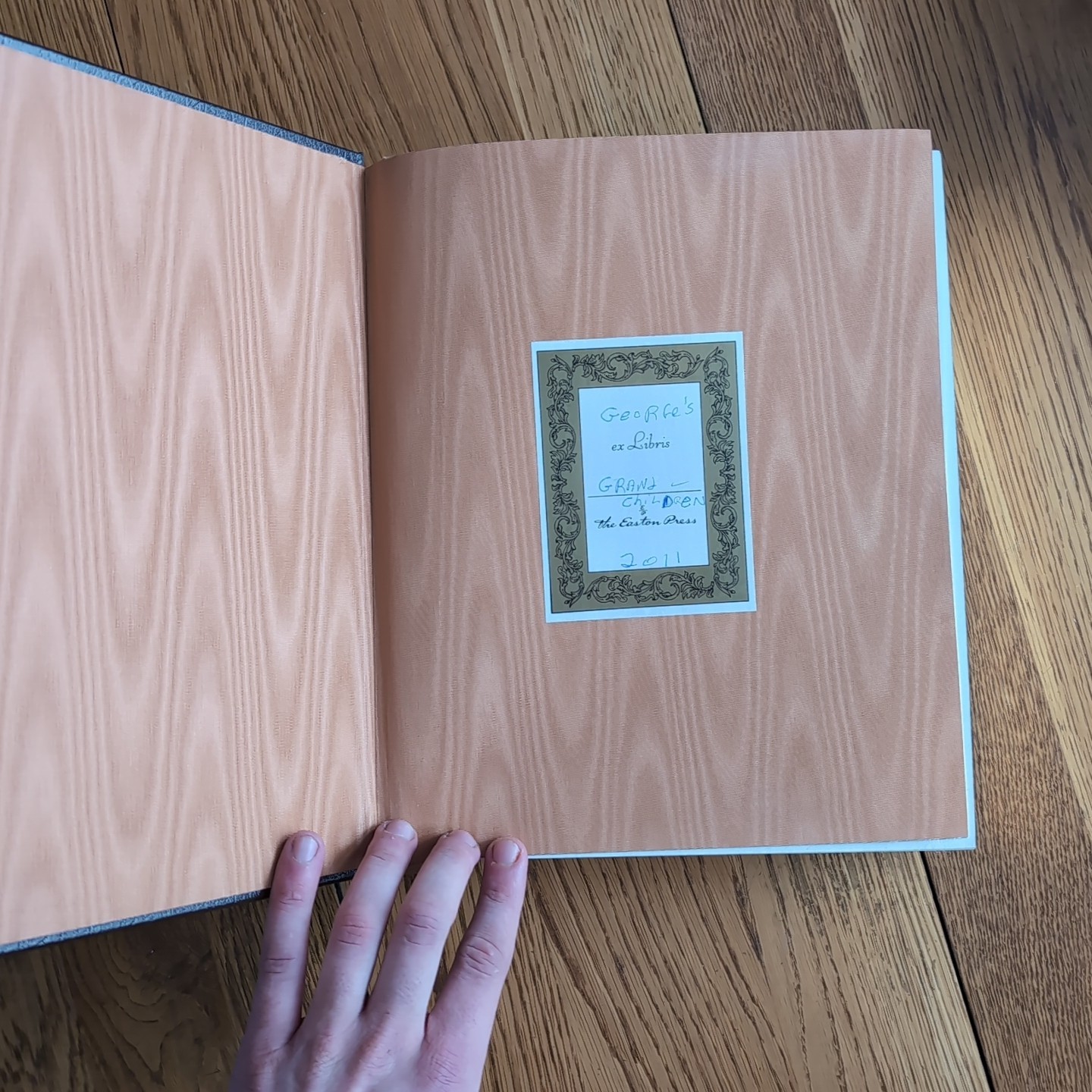 Smithsonian Natural History: The Ultimate Visual Guide Easton Press
