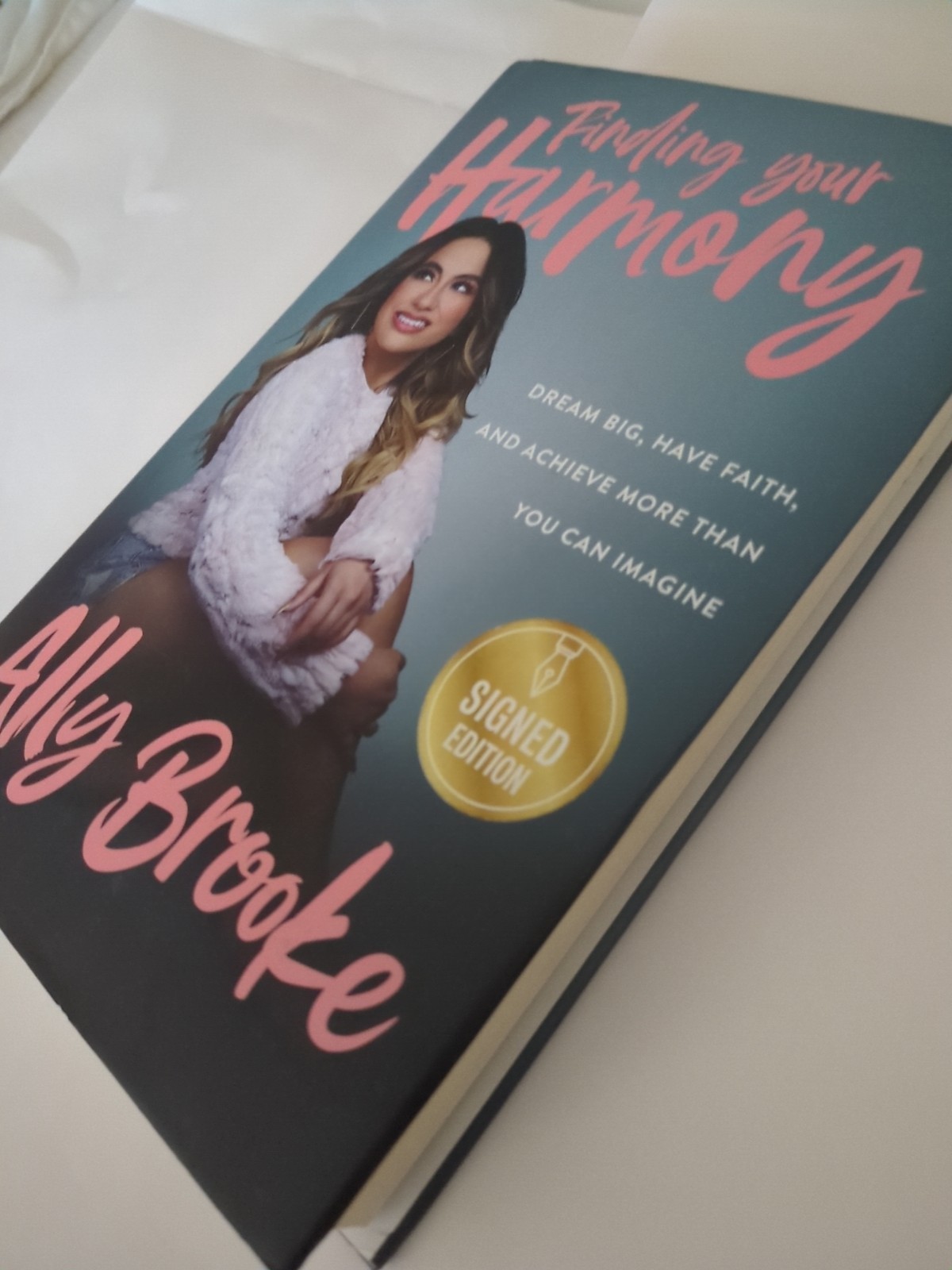 Brand New unread Ally Brooke Finding Your Harmony – Signed Copy, VG Condition…