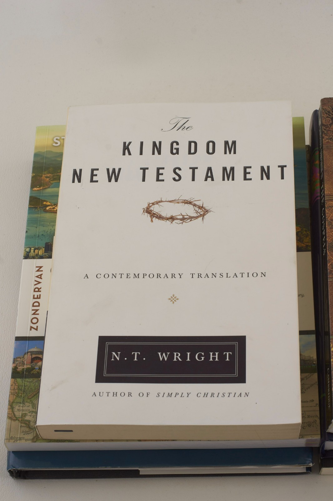 [Lot of 8] Bible Theology History Books N.T. Wright Zondervan
