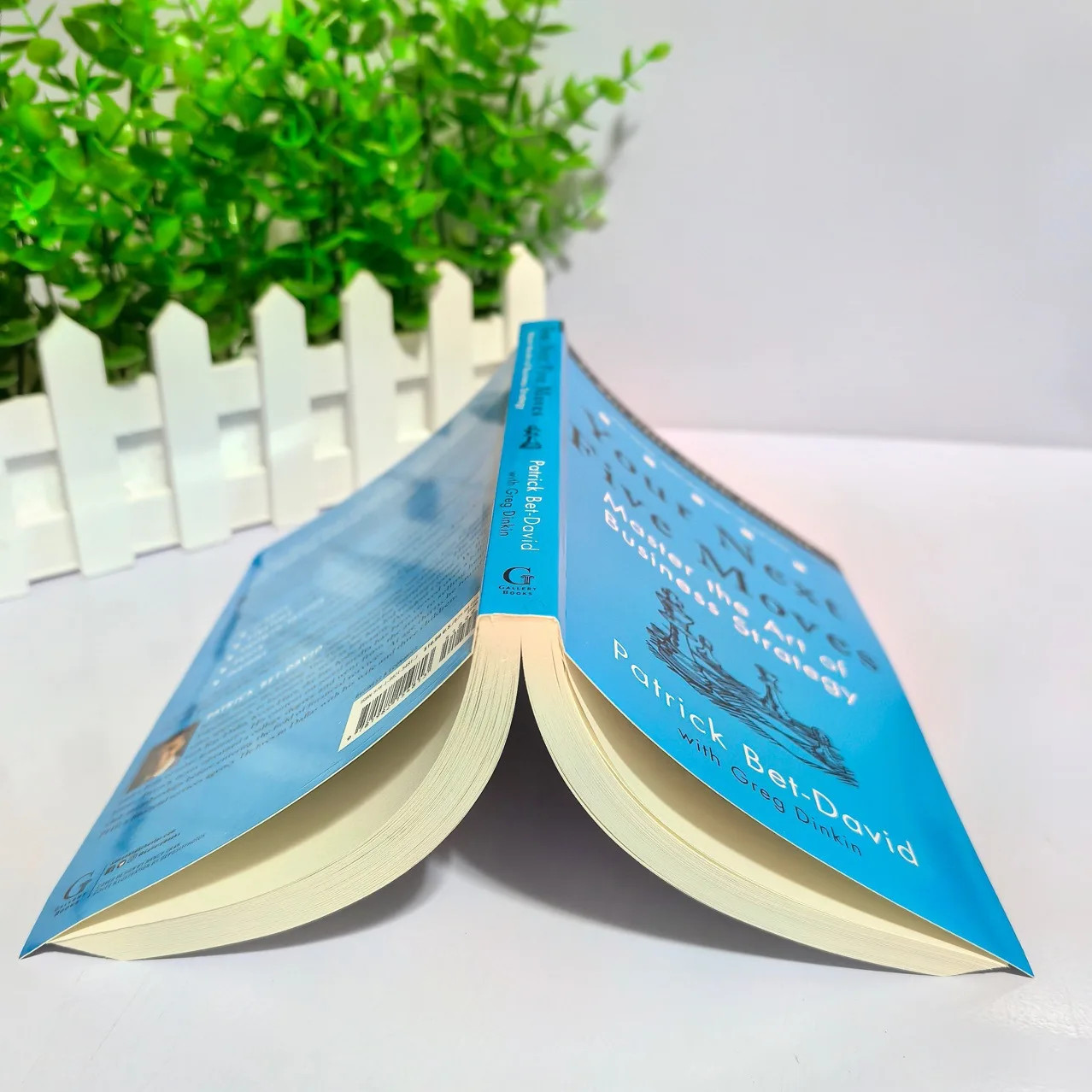 Your Next Five Moves : Master The Art Of Busuness Strategy Englosh Book
