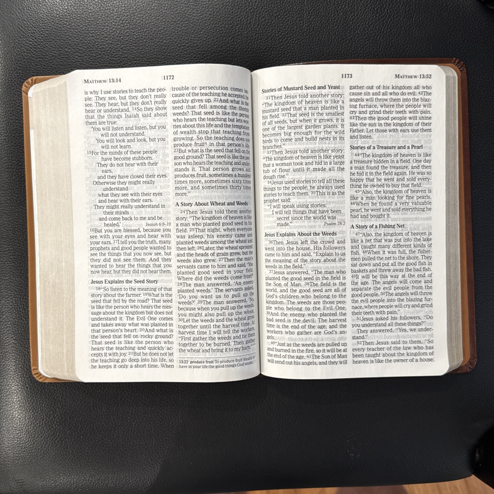 Bible NCV Giant Print Reference by Thomas Nelson: Bonded Leather—VERY GOOD