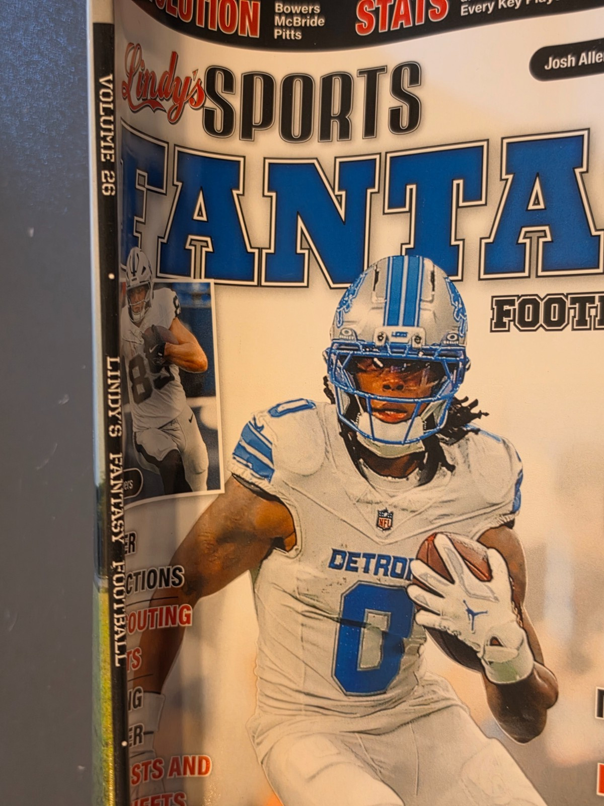 Fantasy Football 2026 by Lindy’s Sports -Player Projections-250 Scouting Reports