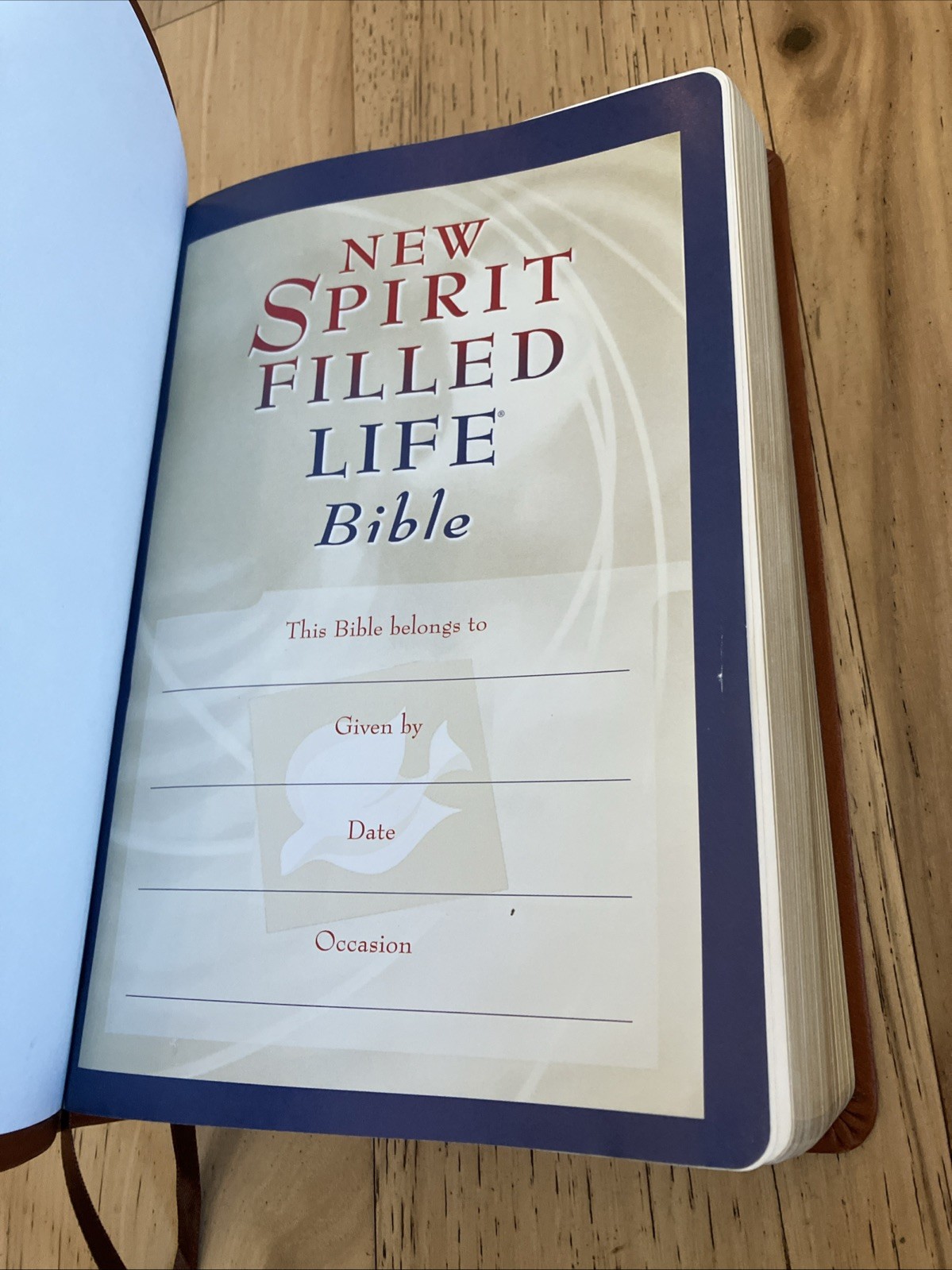 Nelson New Spirit Filled Life Bible NKJV Genuine Leather 2002 2556TN Like New!