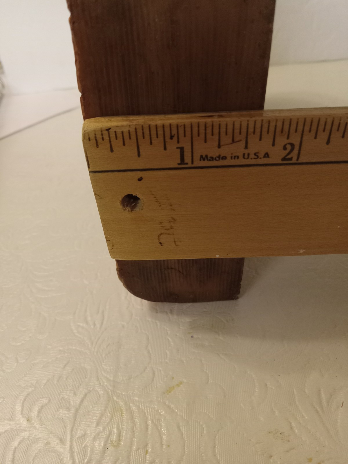 The Kitchen. Madona Display Resin Plake Figurine Unbranded.