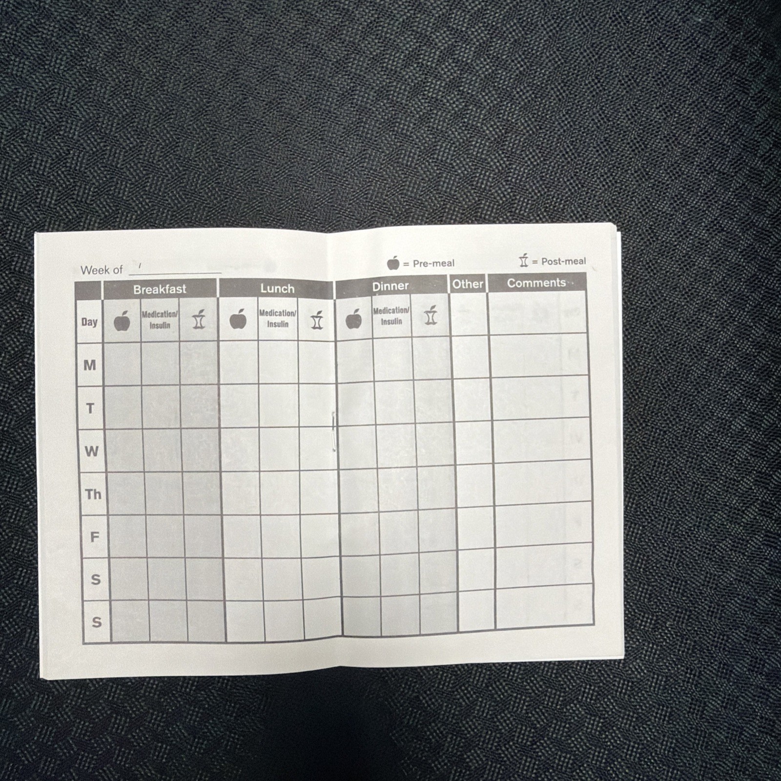 Diabetic Log Book: Glucose (Blood Sugar), Insulin, and Medication Diary for…