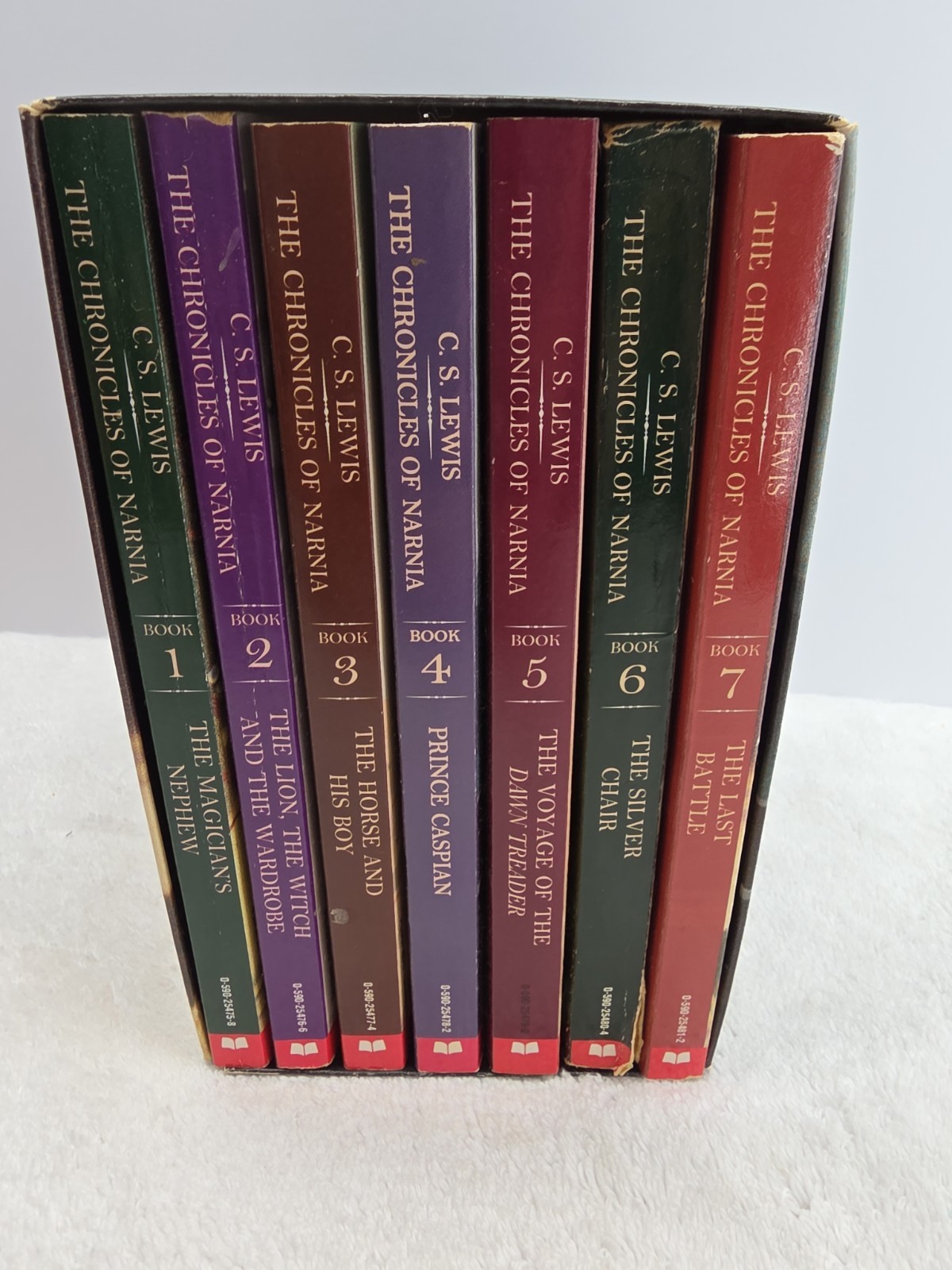 Chronicles of Narnia Boxed Set by C. S. Lewis Books 1-7