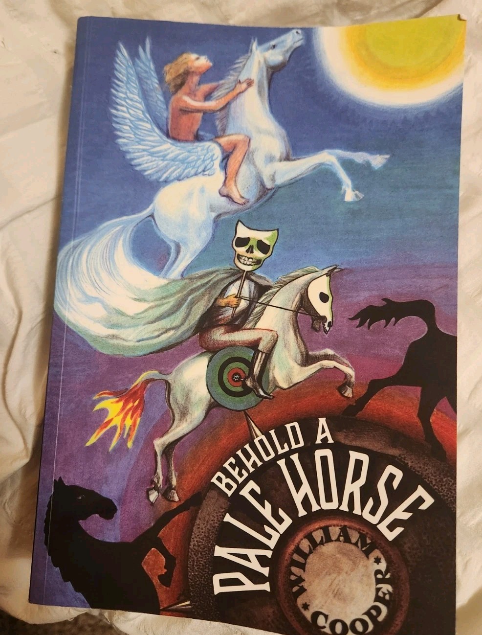 Behold a Pale Horse by William Cooper Conspiracy Book