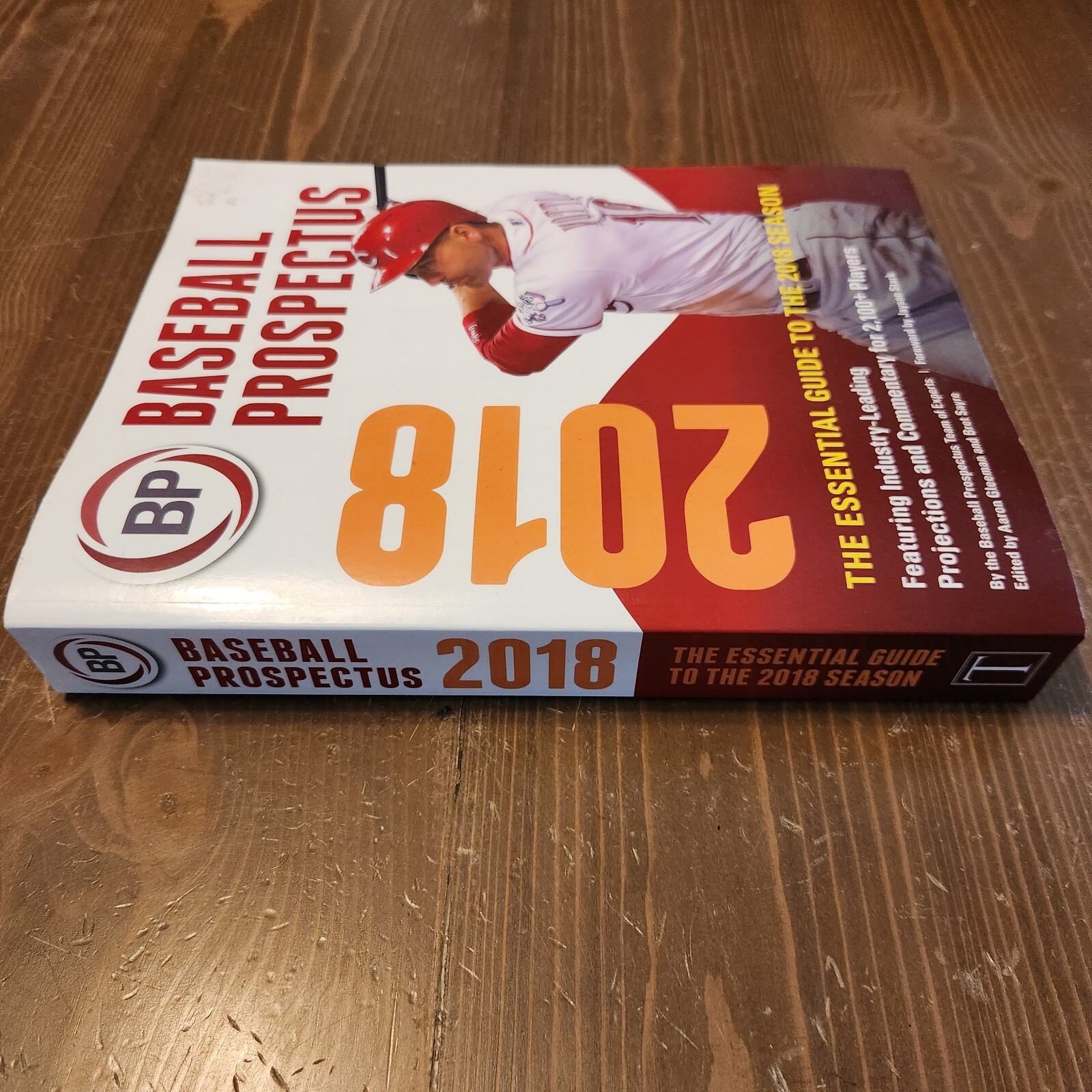 Baseball Prospectus 2018 Joey Votto Cover Thick Guide Book 594 Pages Collectible