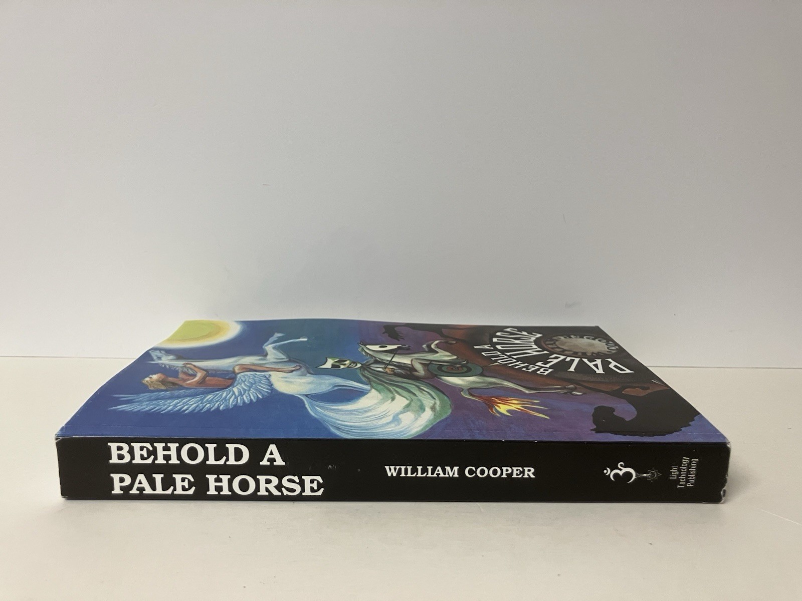 Behold a Pale Horse by William Cooper 2020 Trade Paperback VERY GOOD