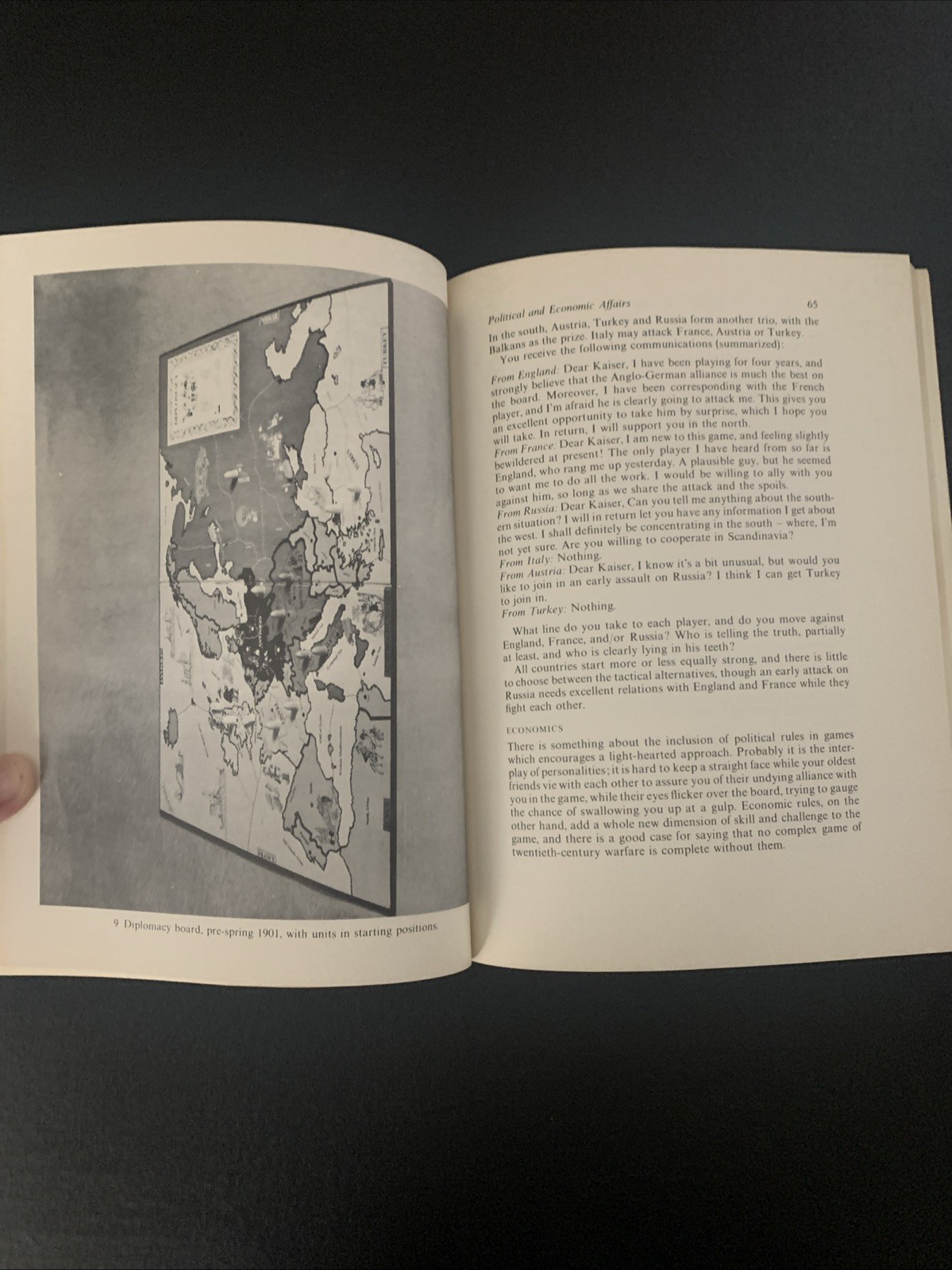 The Comprehensive Guide To Board Wargaming by Nicholas Palmer (1980 Softcover)