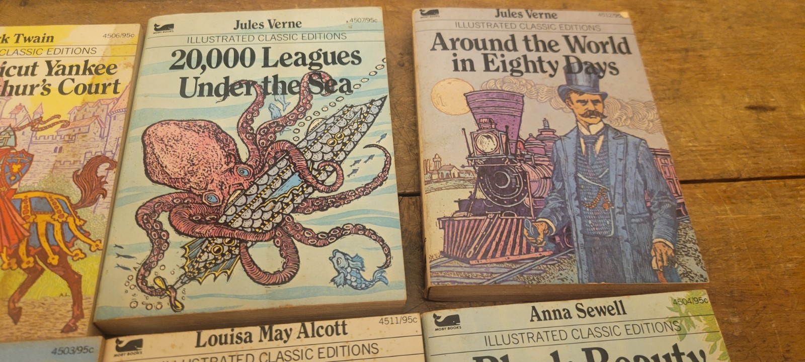 Moby Books Illustrated Classic Mini Pocket Editions Lot of 8