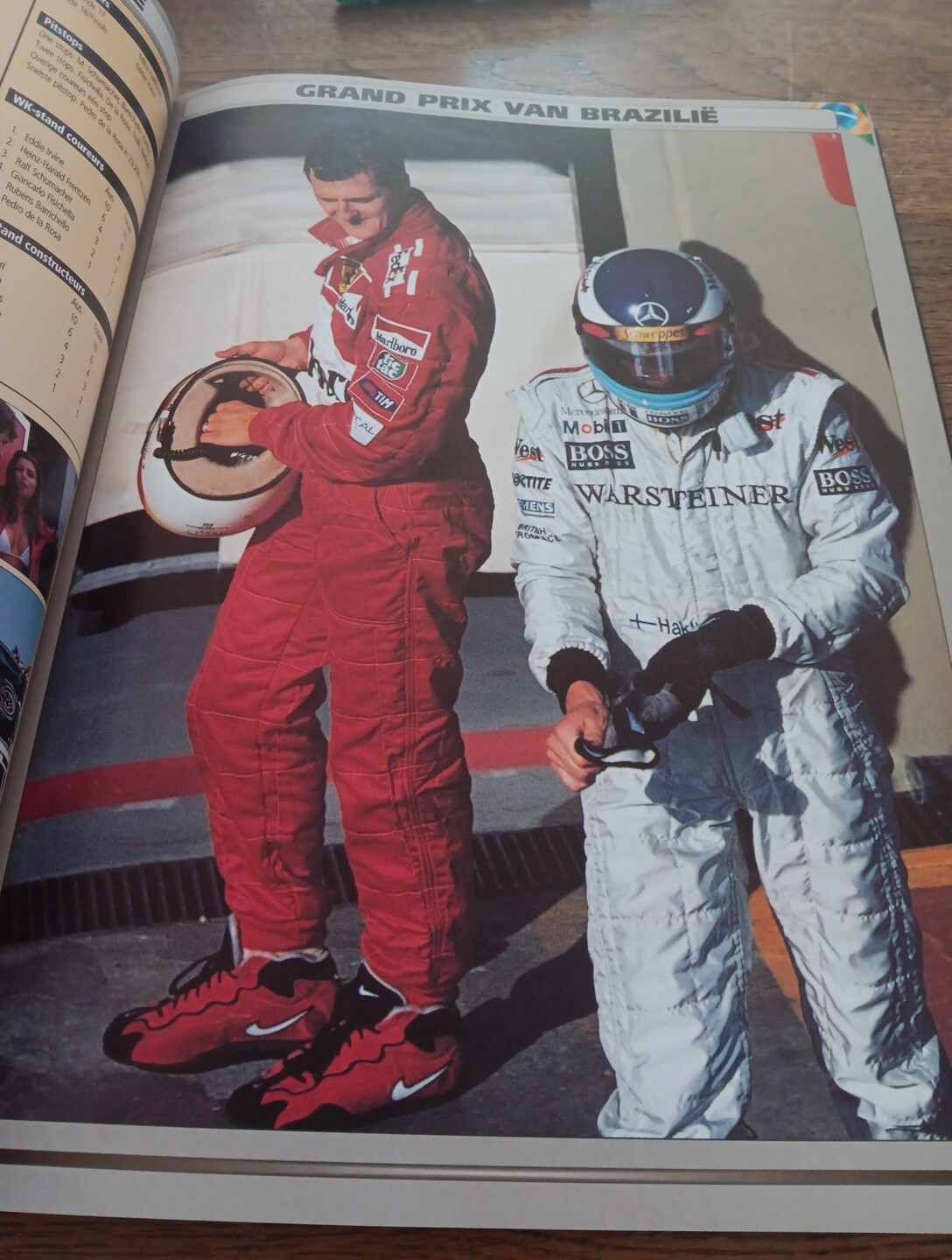 FORMULA I BOOK 1999. DUTCH LANGUAGES. 176 PAGES