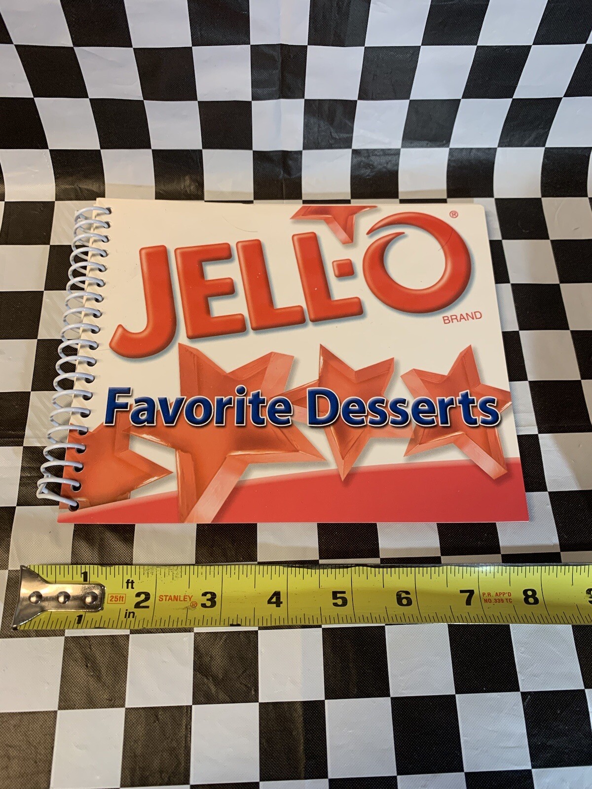 2007 JELL-O FAVORITE DESSERTS RECIPES Cookbook Spiral Spine 47 Pages