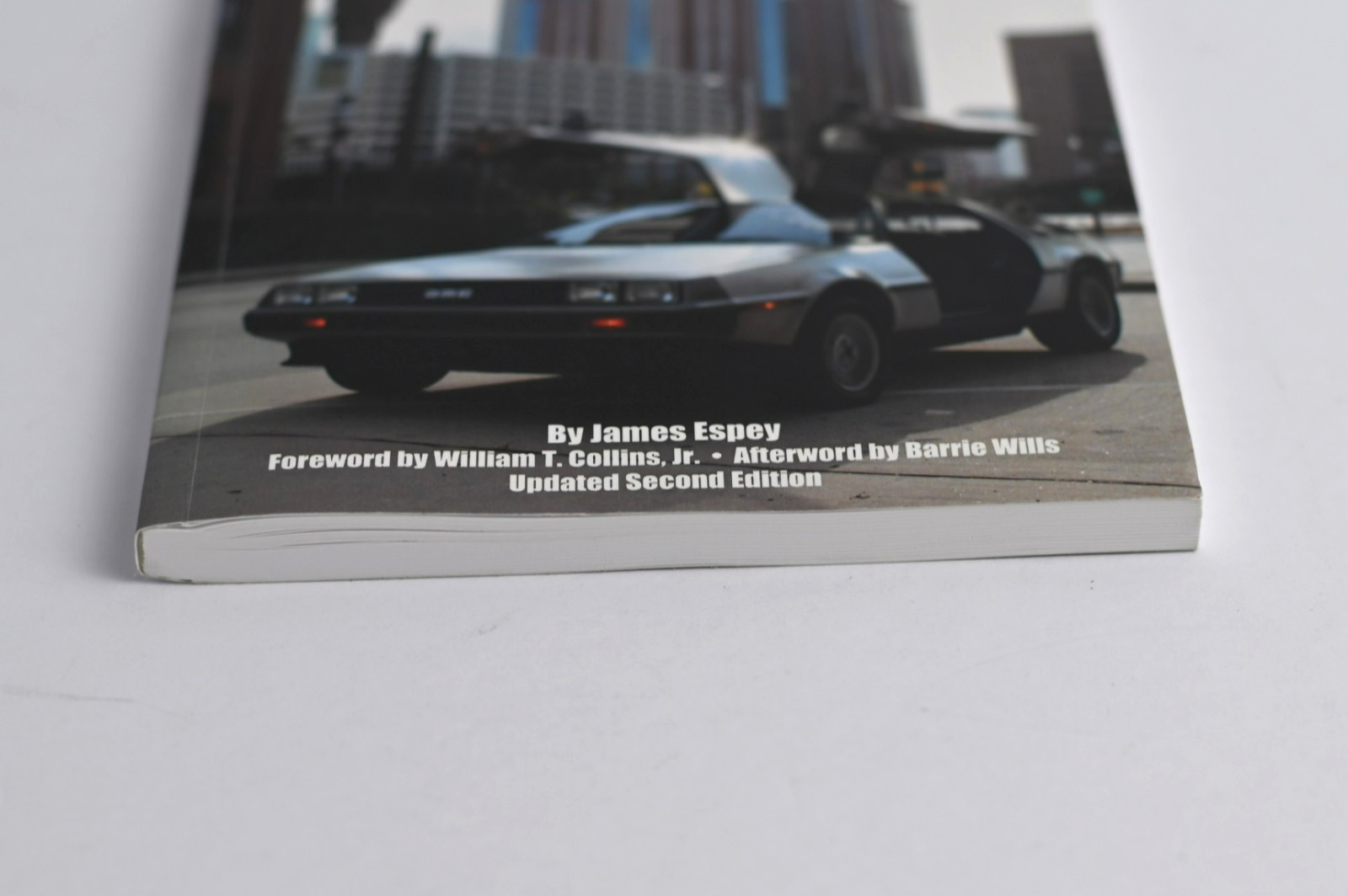 Illustrated Buyer’s Guide to Delorean Automobiles James Espey Signed 2nd Ed